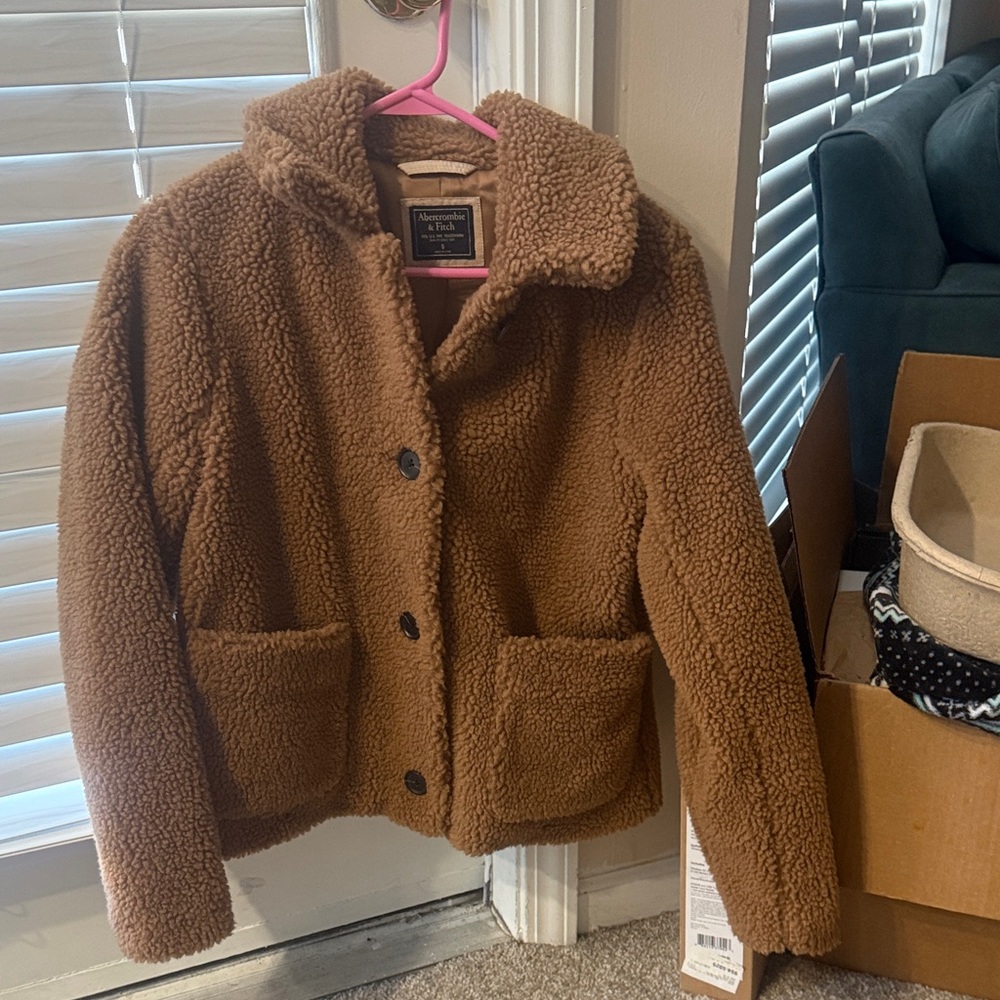 Abercrombie & Fitch - Brown Sherpa Jacket - Size Small